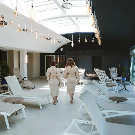 公寓式酒店 Le Berceau De La Source 4*